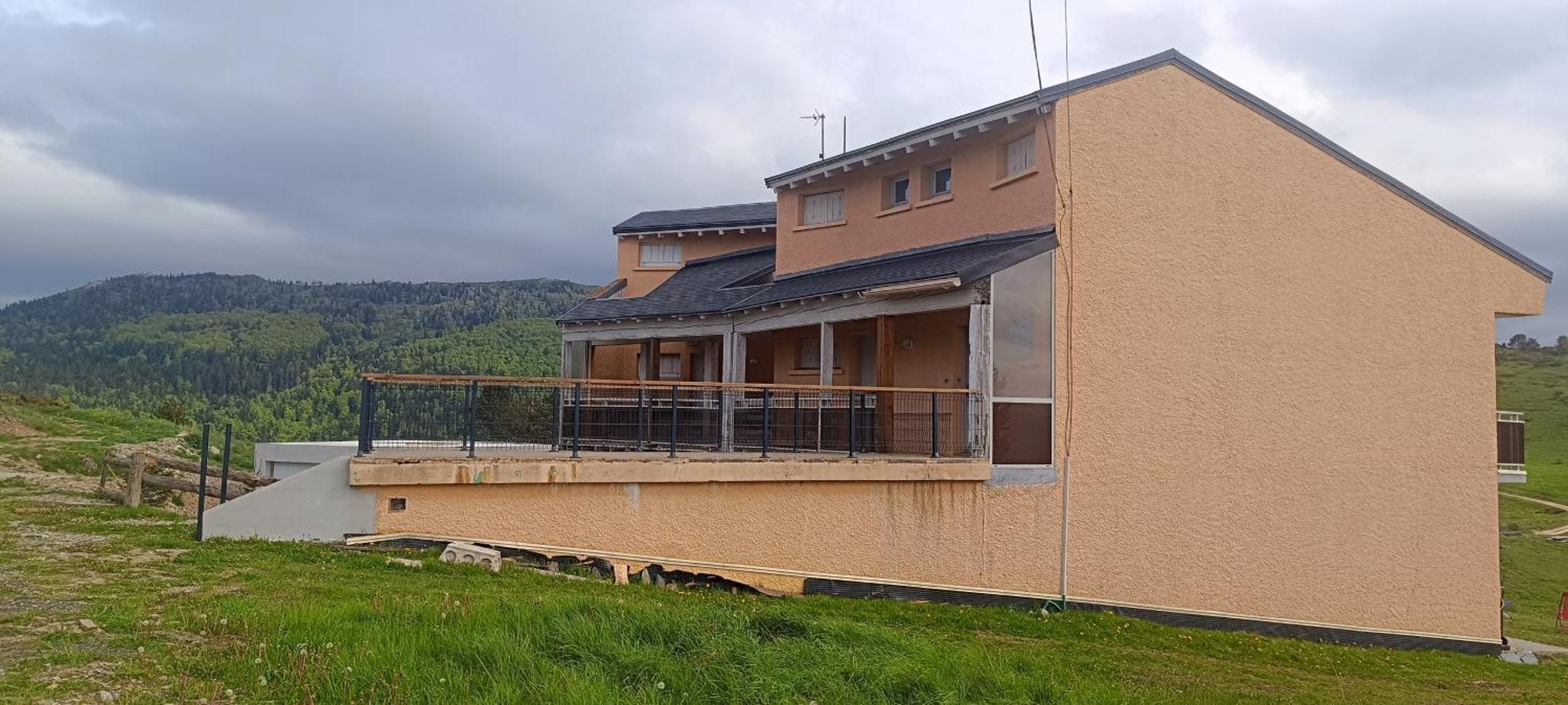 Gite Avec Vue Exceptionnelle Sur Les Montagnes Camurac Exterior photo